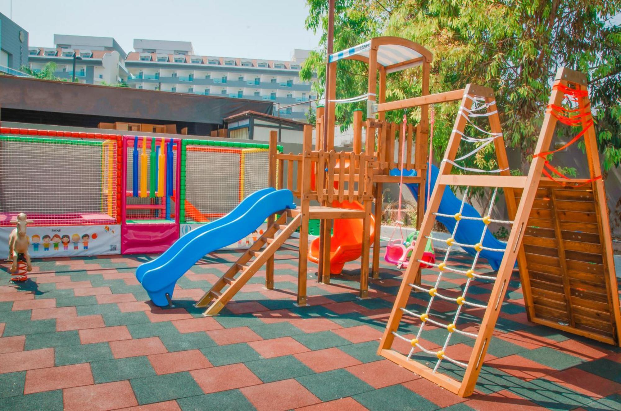 Side Story Resort & Spa Exterior photo